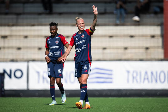 FC Rosengårds Caroline Seger jublar