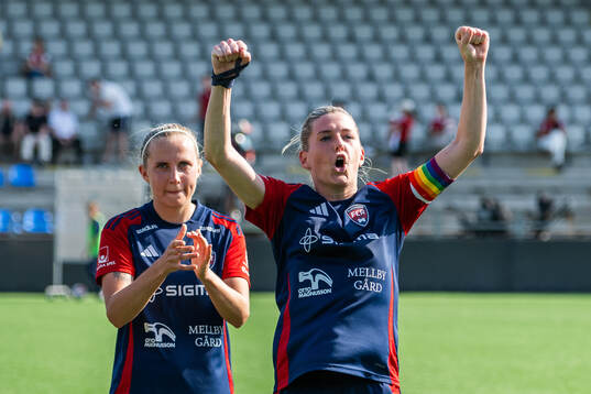 FC Rosengårds Olivia Schough jublar