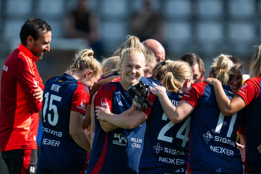 FC Rosengårds Sofie Bruun Bredgaard jublar