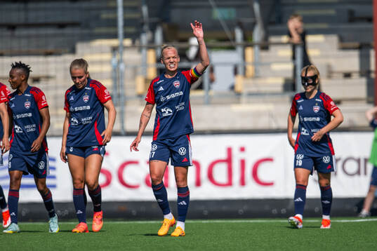 FC Rosengårds Caroline Seger jublar