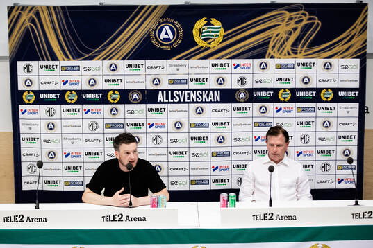 Hammarbys tränare Kim Hellberg och Sirius tränare