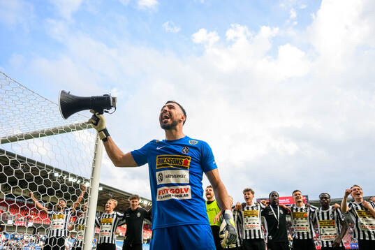 Landskronas målvakt Amr Kaddoura jublar