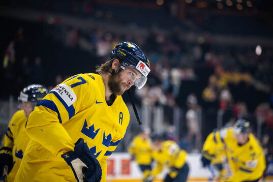 Victor Hedman of Sweden