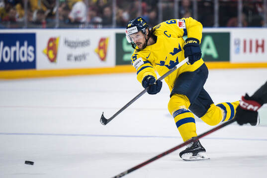 Erik Karlsson of Sweden
