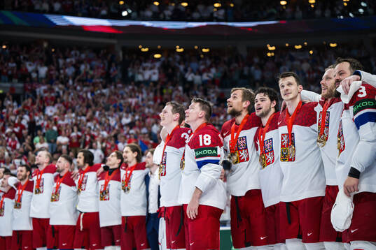 David Pastrnak of Czech Republic celebrate with team mates