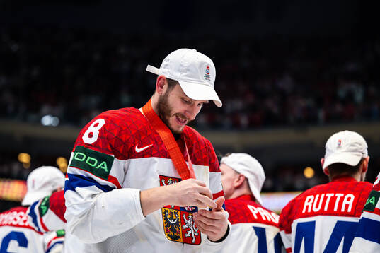 Ondrej Beranek of Czech Republic celebrates with his gold