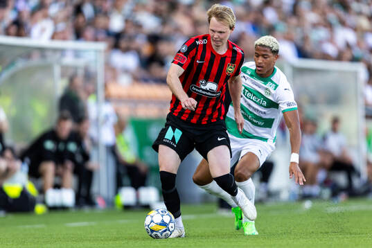 Brommapojkarnas Tim Waker och Västerås Mikael Marques de