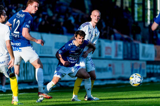 Trelleborgs Eren Alievski och GIF Sundsvalls Lucas Forsberg