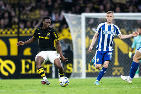 AIKs Mouhamed Lamine Fanne Dabo och IFK Göteborgs