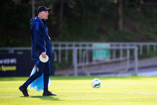 Head coach Peter Gerhardsson of Sweden of the Swedish