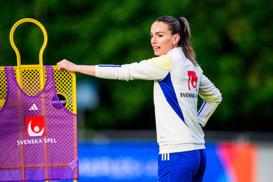 Kosovare Asllani of Sweden at a training session the