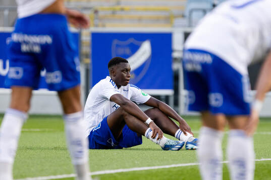 IFK Norrköpings Yahya Kalley deppar