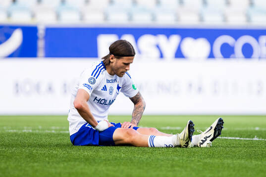 IFK Norrköpings Arnor Traustason deppar