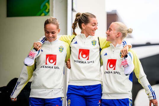 Hanna Lundkvist, Linda Sembrant and Anna Sandberg of Sweden