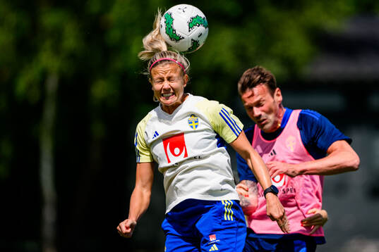 Hanna Glas of Sweden at a training session
