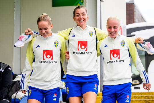 Hanna Lundkvist, Linda Sembrant and Anna Sandberg of Sweden