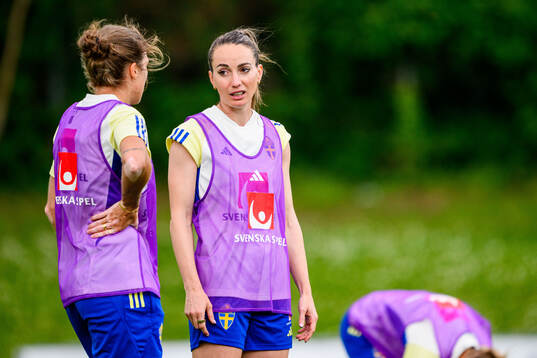 Kosovare Asllani of Sweden at a training session