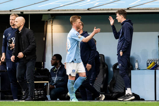 Malmö FFs Anders Christiansen och assisterande tränare