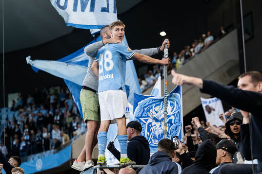 Malmö FFs Hugo Bolin jublar