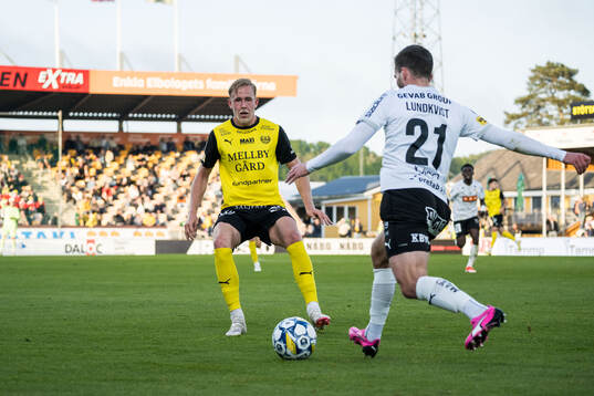 Mjällbys Herman Johansson och Häckens Adam Lundkvist