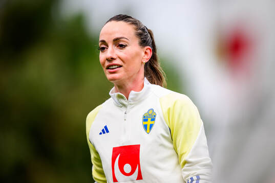 Kosovare Asllani of Sweden at a training session