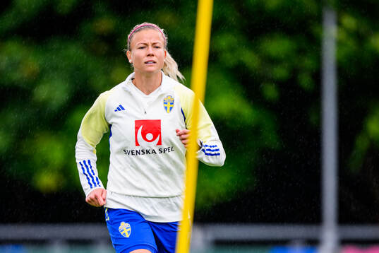 Hanna Glas of Sweden at a training session