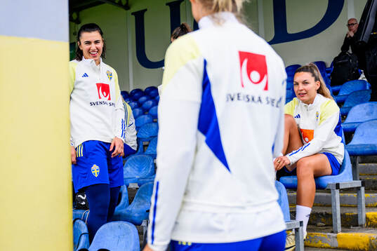 Goalkeeper Zecira Musovic and Johanna Rytting Kaneryd of