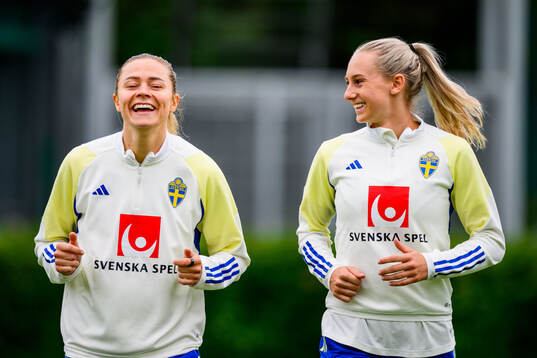 Fridolina Rolfö and Ellen Wangerheim of Sweden at a