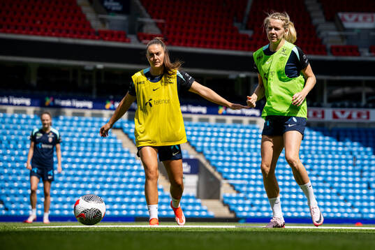 Vilde Bøe Risa and Ada Hegerberg of the Norwegian women's