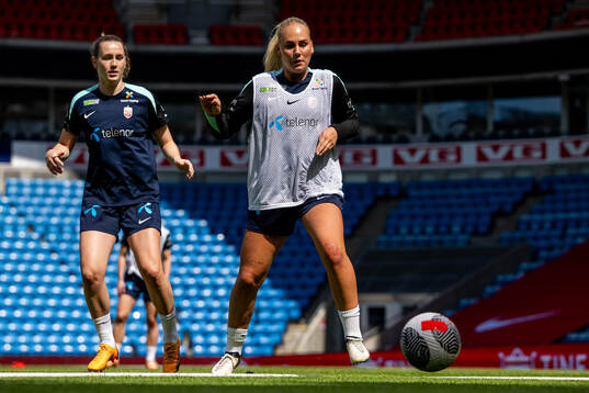 Elisabeth Terland and Cathinka Tandberg of the Norwegian