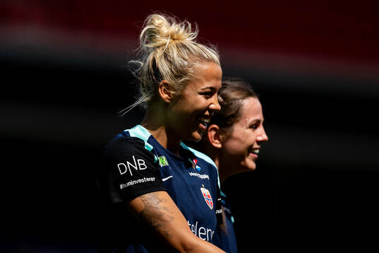 Celin Bizet Ildhusøy and Tuva Hansen of the Norwegian