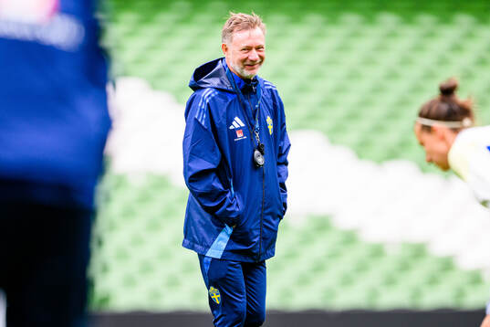 Head coach Peter Gerhardsson of Sweden