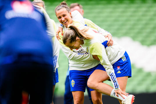 Julia Zigiotti Olme and Linda Sembrant of Sweden