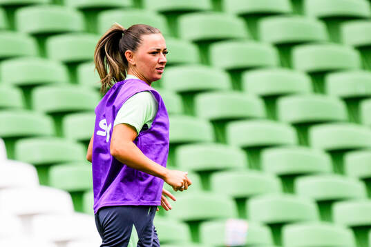 Katie McCabe of Ireland at a training session