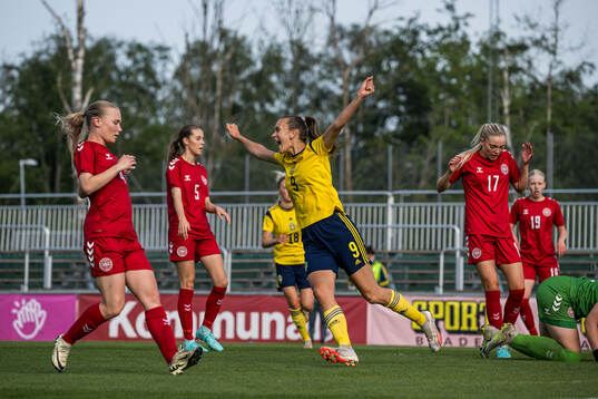 Bianca Hultbäck Nattland of Sweden celebrates