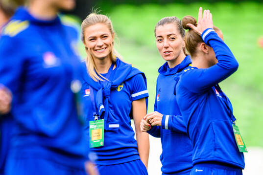 Fridolina Rolfö and Linda Sembrant of Sweden
