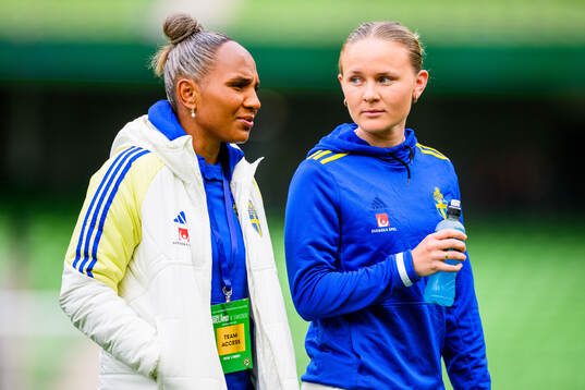 Madelen Janogy and Matilda Vinberg of Sweden
