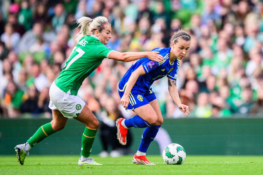 Lily Agg of Ireland and Julia Zigiotti Olme of Sweden