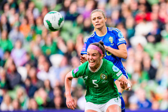 Caitlin Hayes of Ireland and Fridolina Rolfö of Sweden