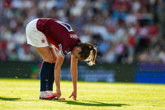 Caroline Graham Hansen of Norway in pain
