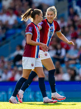 Caroline Graham Hansen and Ada Hegerberg of Norway
