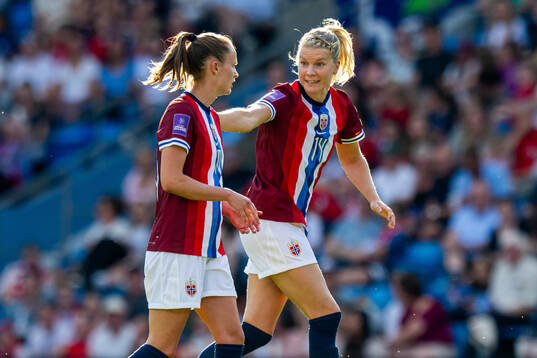 Caroline Graham Hansen and Ada Hegerberg of Norway