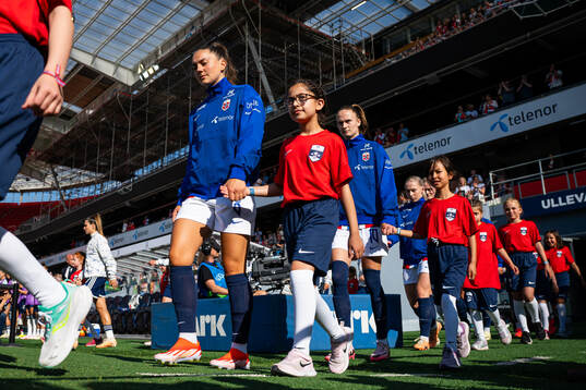 Vilde Bøe Risa of Norway enters the pitch