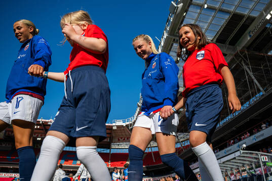Sophie Román Haug of Norway enters the pitch