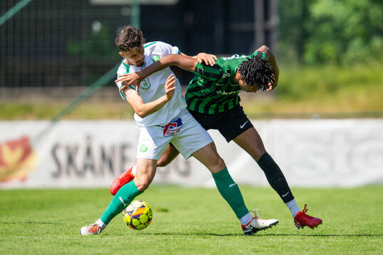 Högaborgs Adam Touray och Hässleholms IF Aldin Nedzibovic