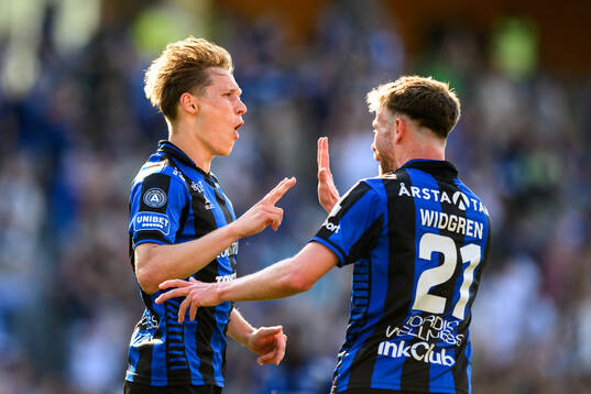 Sirius Marcus Lindberg jublar med Sirius Dennis Widgren