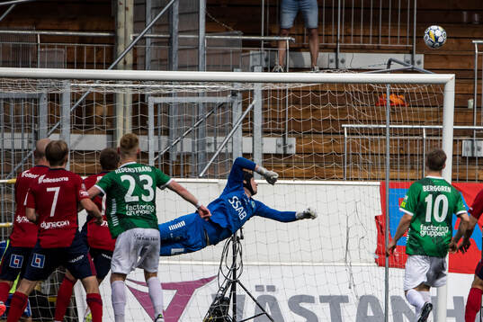 Brages målvakt Viktor Frodig