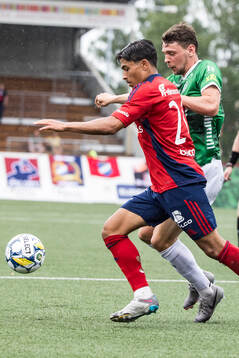 Östers Lukas Bergquist och Brages Pontus Jonsson