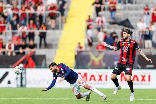 Sandvikens IFs Amin Al-Hamawi och Östersunds Ali Suljic