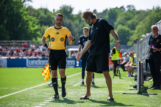 Brommapojkarnas tränare Olof Mellberg
